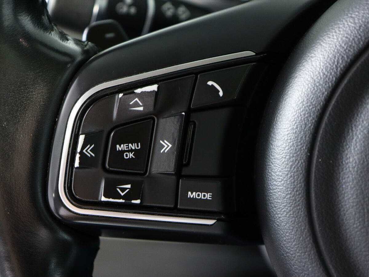 Jaguar F-Pace, 2016 Фото №22