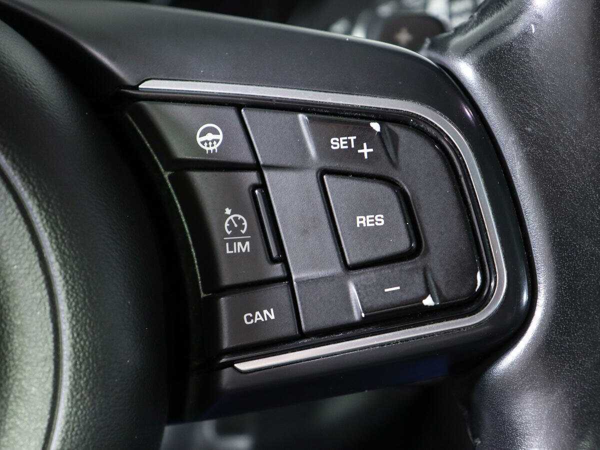 Jaguar F-Pace, 2016 Фото №23