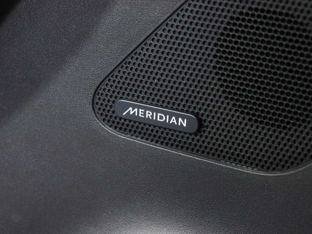 Jaguar F-Pace, 2016 Фото №27