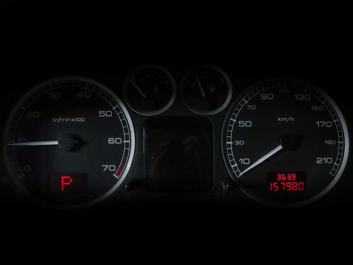 Peugeot 307, 2004 Фото №8