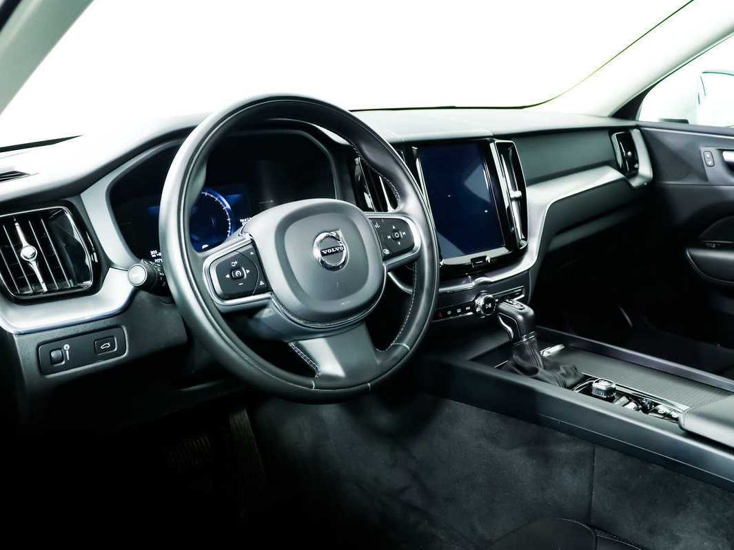 Volvo XC60, 2019 Фото №13