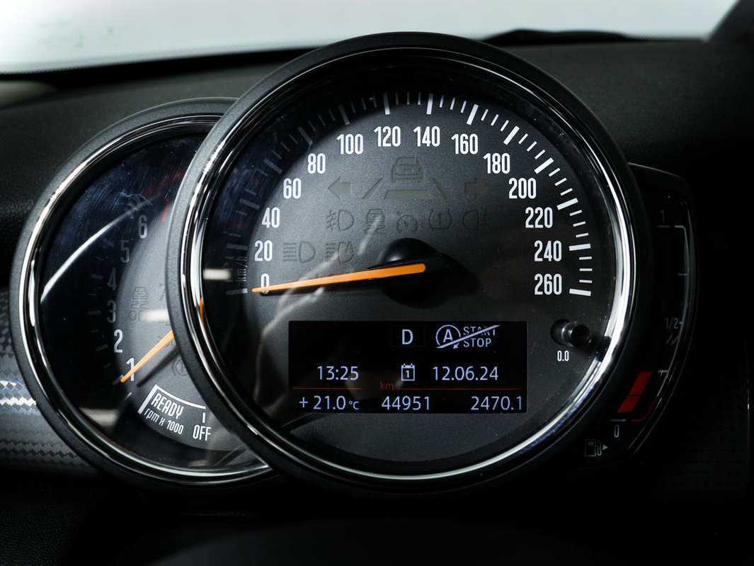 Mini Hatch Cooper, 2017 Фото №10