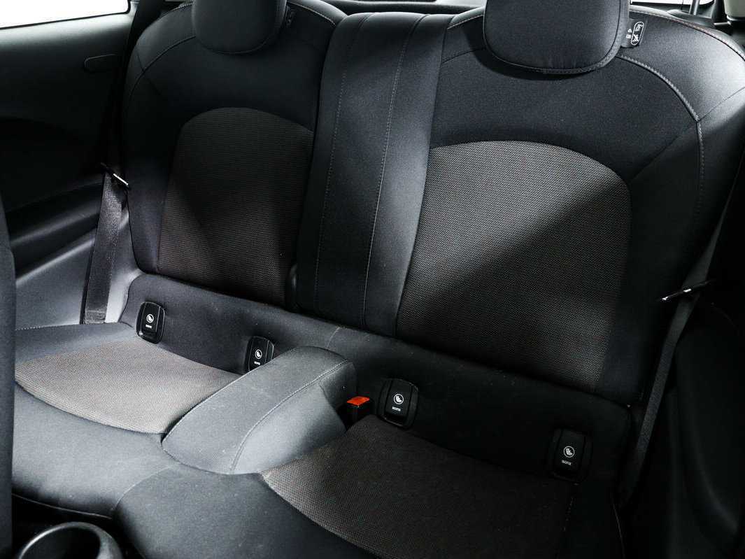 Mini Hatch Cooper, 2017 Фото №12