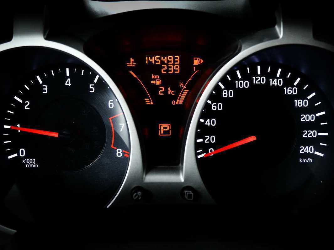 Nissan Juke, 2011 Фото №10