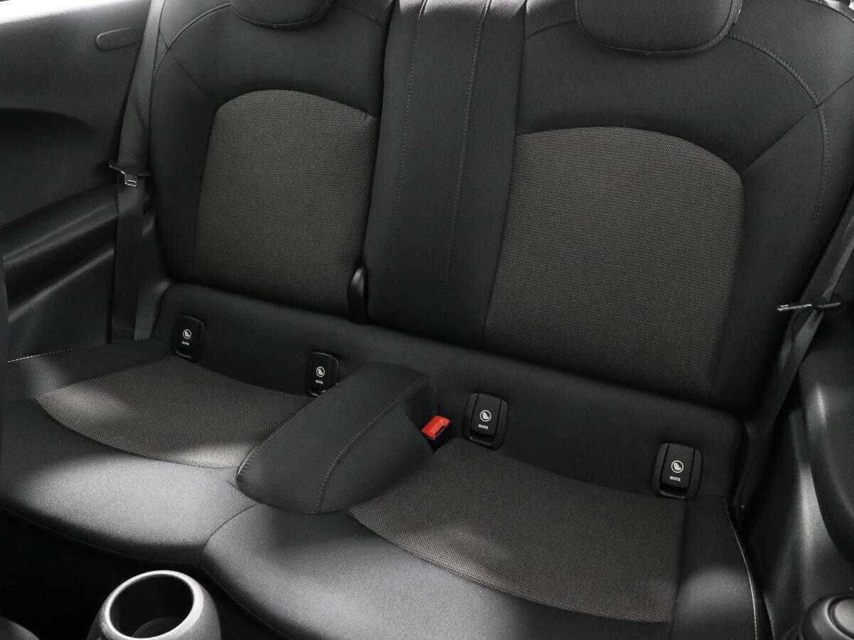 Mini Hatch Cooper, 2018 Фото №11