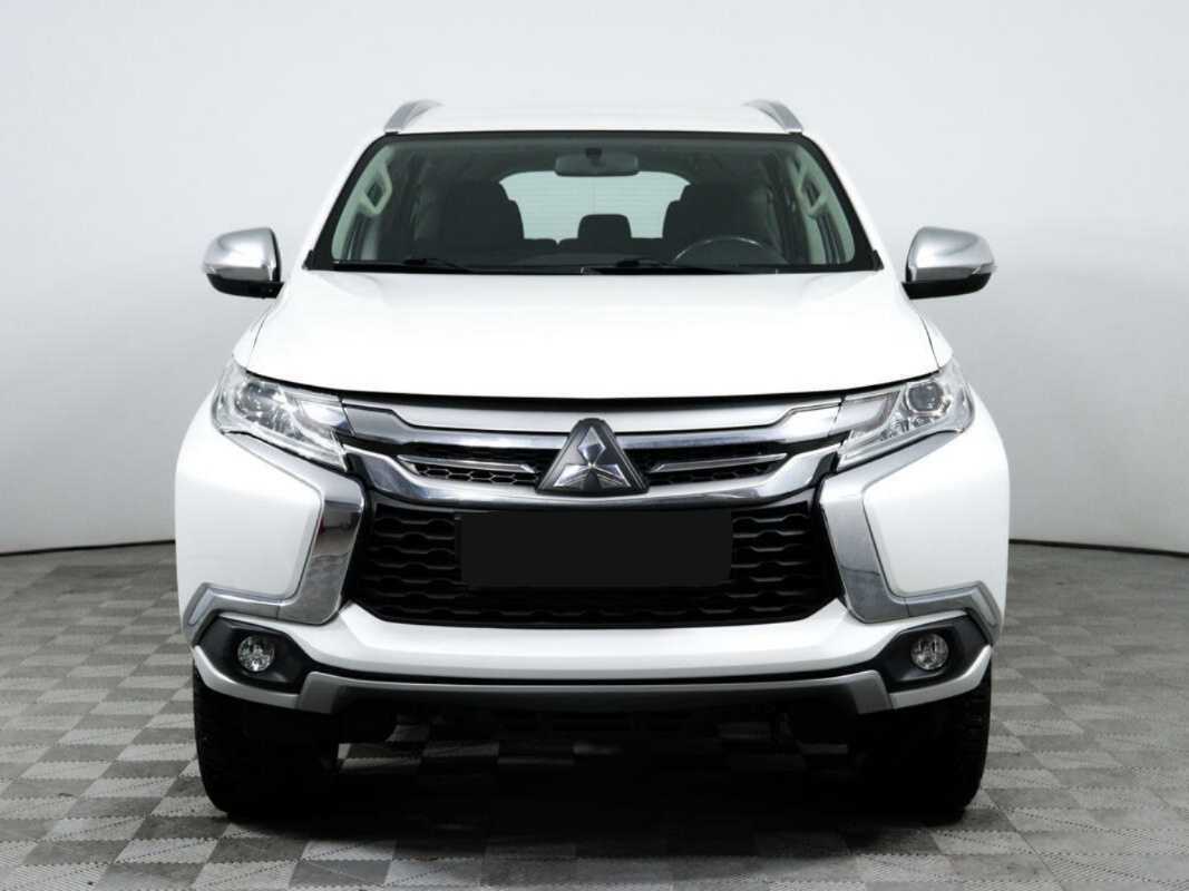 Mitsubishi Pajero Sport, 2018 - 52 550 км. | Фото №2