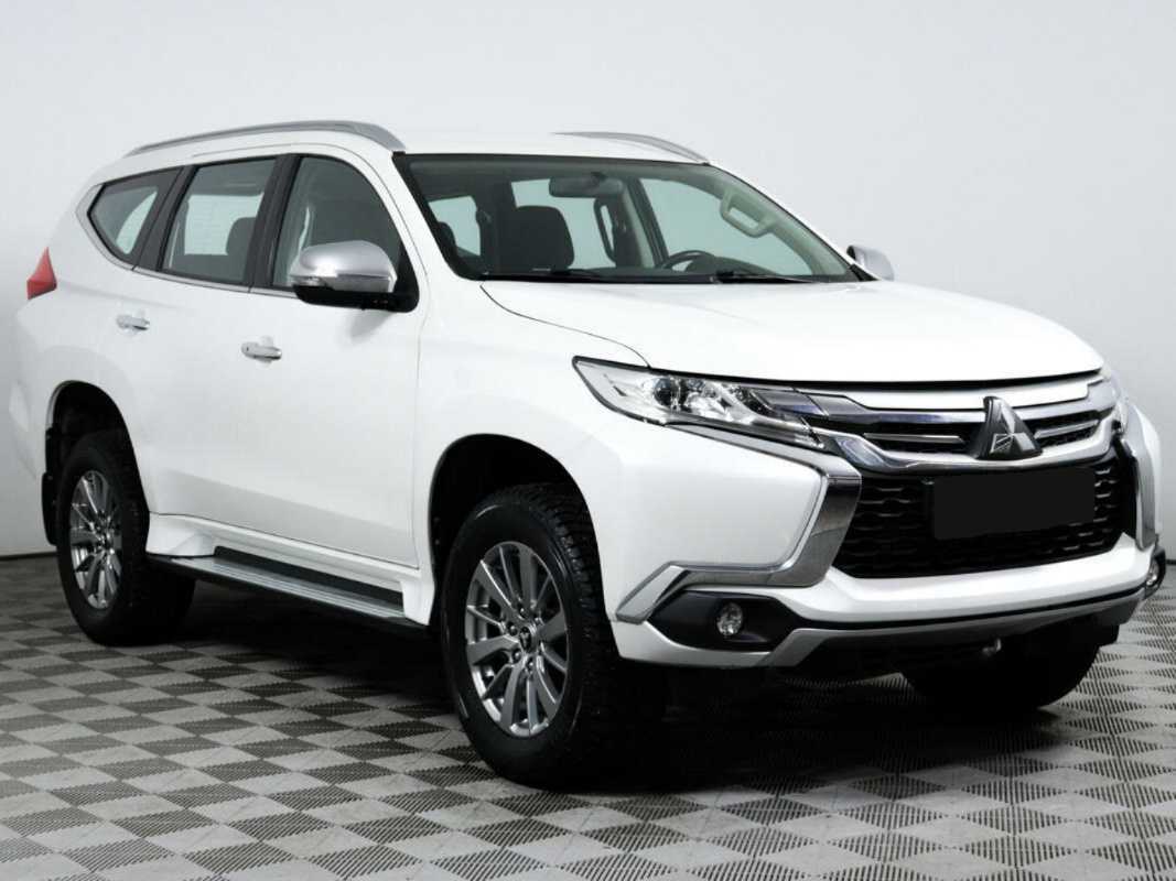 Mitsubishi Pajero Sport, 2018 - 52 550 км. | Фото №3