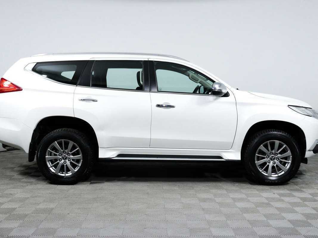 Mitsubishi Pajero Sport, 2018 - 52 550 км. | Фото №4