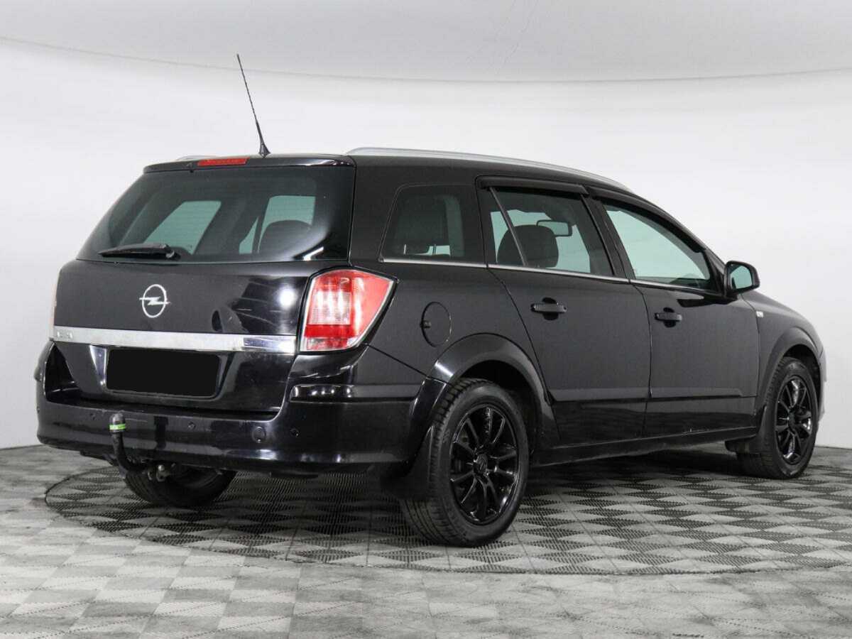 Opel Astra, 2010 - 213 809 км. | Фото №3