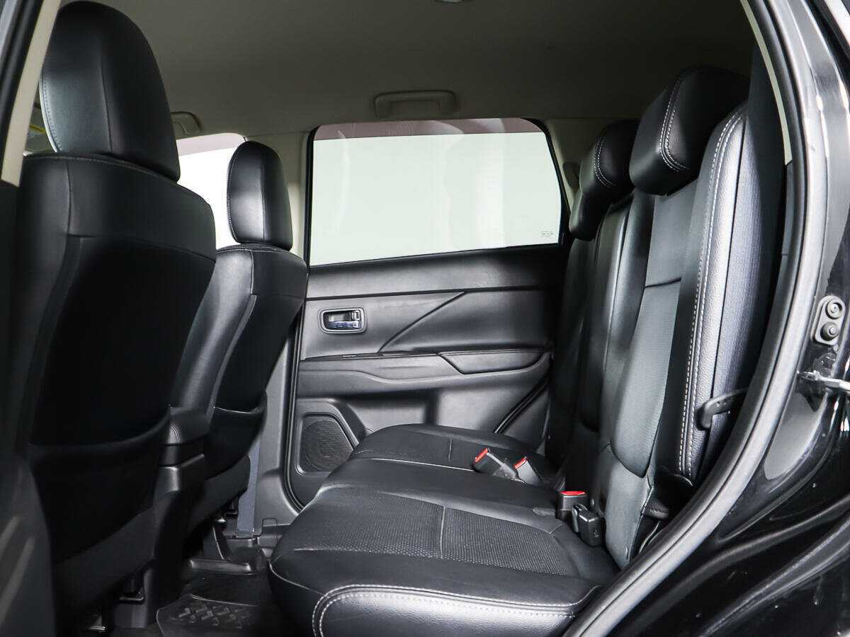 Mitsubishi Outlander, 2015 Фото №10