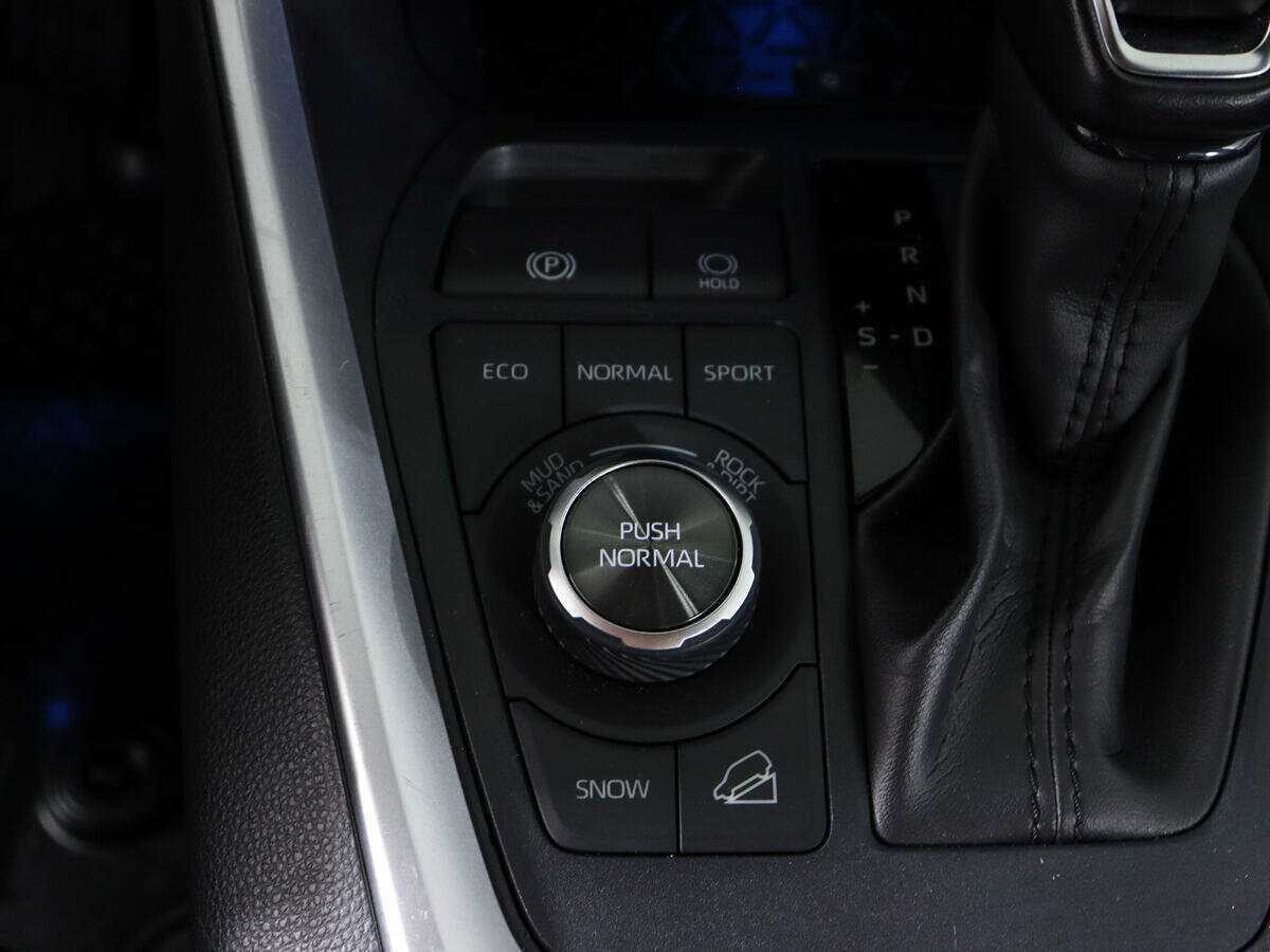 Toyota RAV4, 2020 Фото №25