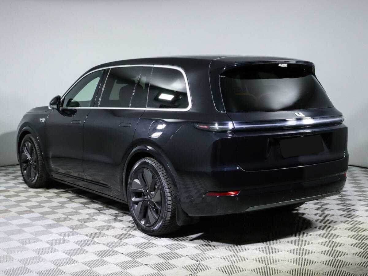 LiXiang L9 44.5 kWh, 2023 - 6 184 км. | Фото №5