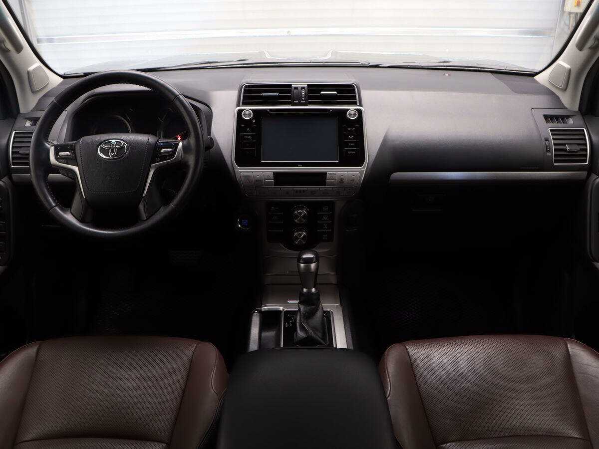 Toyota Land Cruiser Prado, 2017 Фото №9