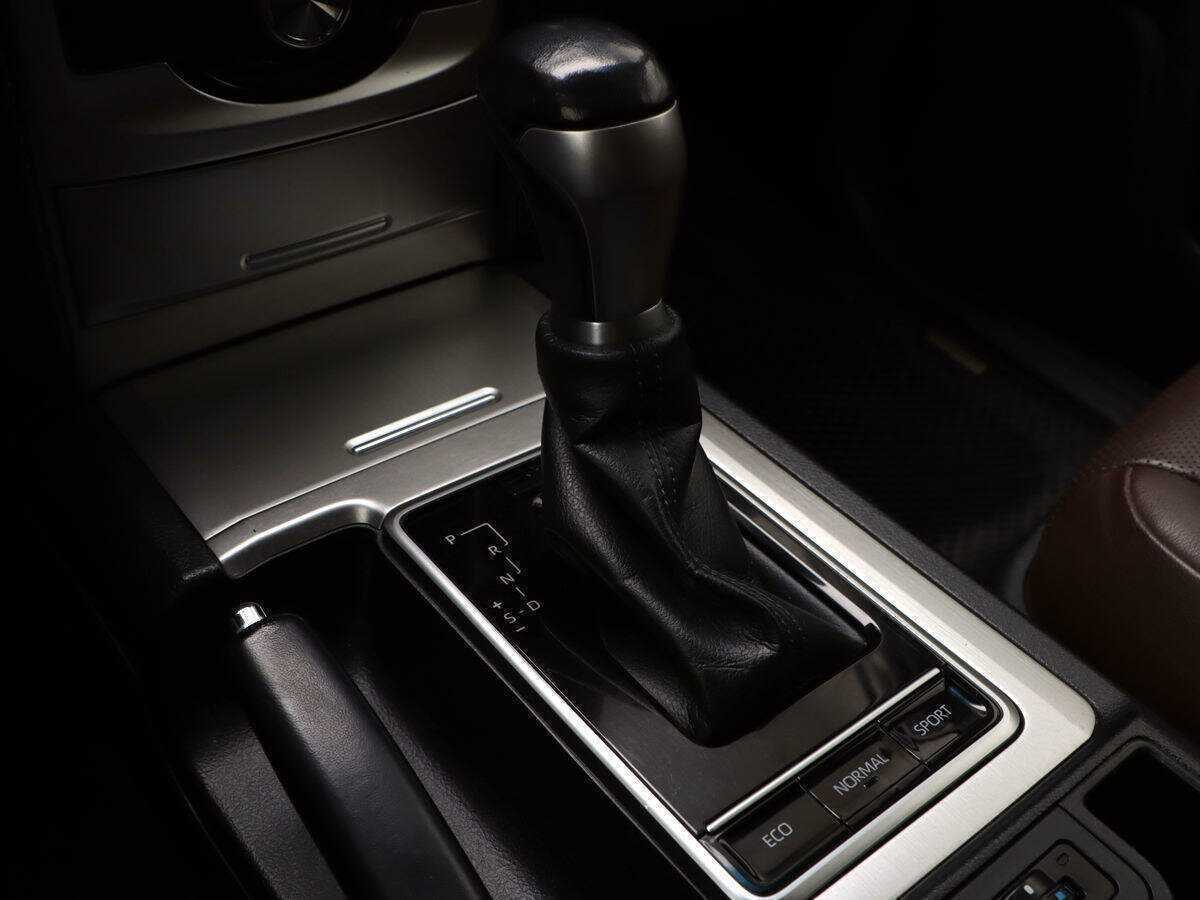 Toyota Land Cruiser Prado, 2017 Фото №20