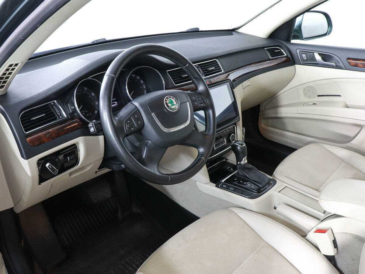 Skoda Superb, 2012 Фото №9