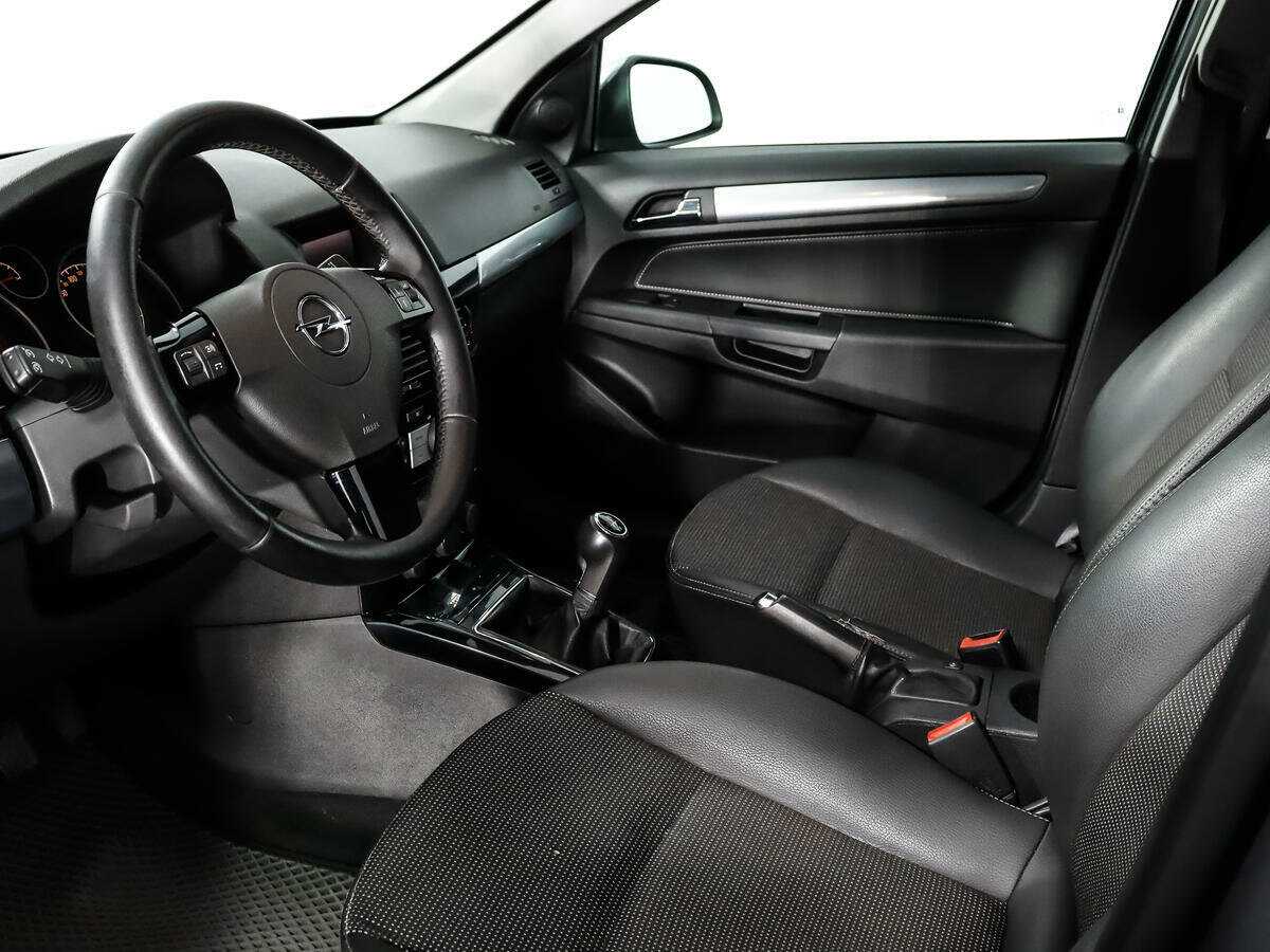 Opel Astra, 2010 Фото №9