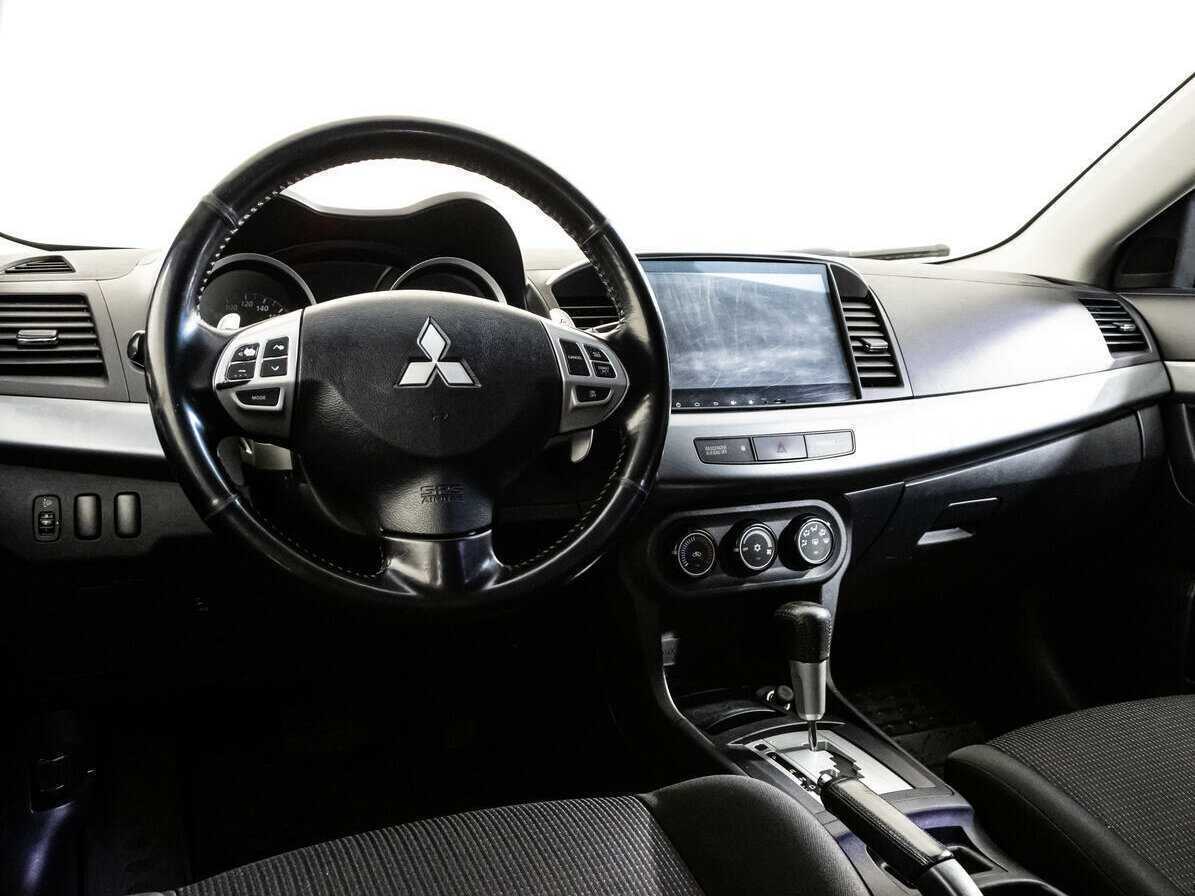 Mitsubishi Lancer, 2010 Фото №11