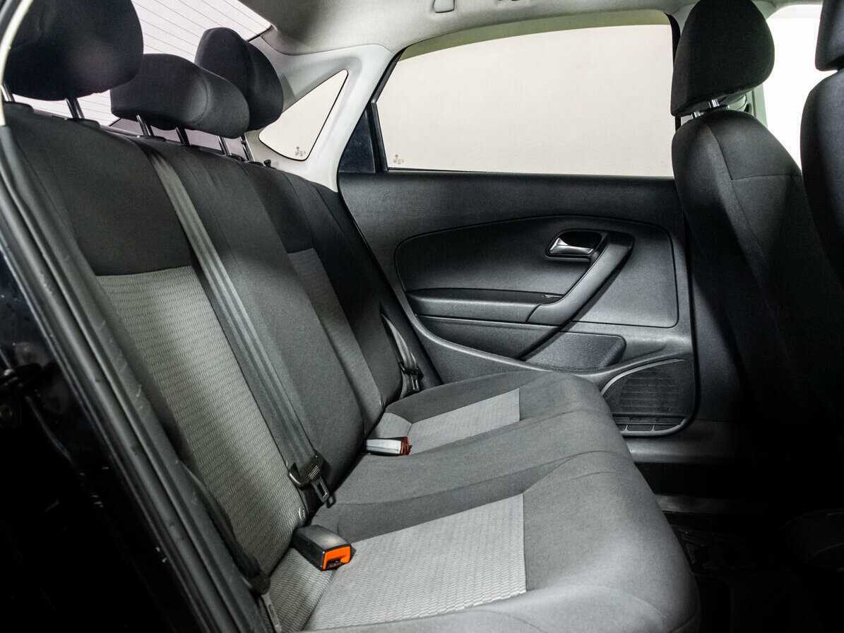 Volkswagen Polo, 2011 Фото №13