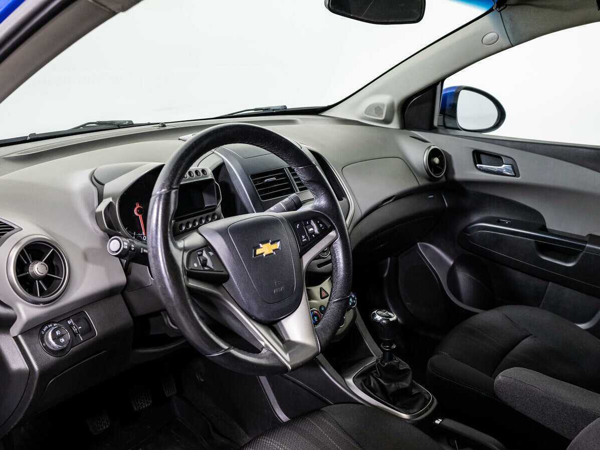 Chevrolet Aveo, 2012 Фото №10