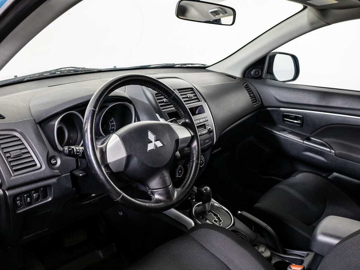 Mitsubishi ASX, 2011 Фото №11