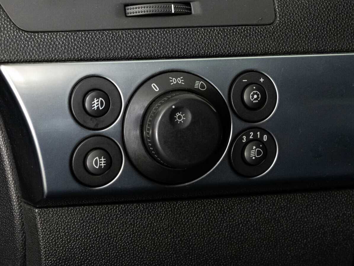 Opel Astra, 2008 Фото №11