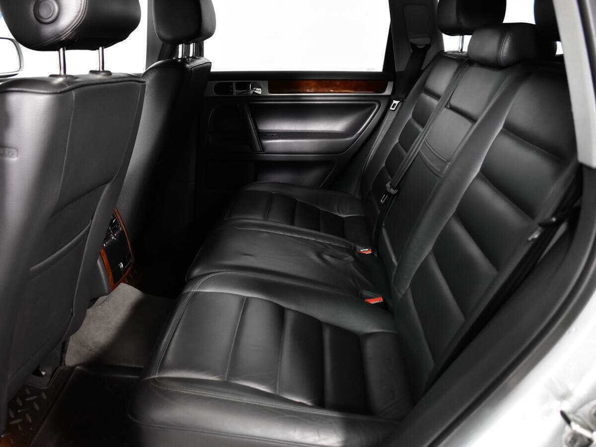 Volkswagen Touareg, 2005 Фото №10