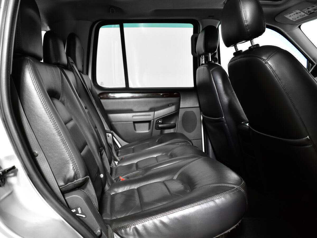 Ford Explorer, 2005 Фото №10