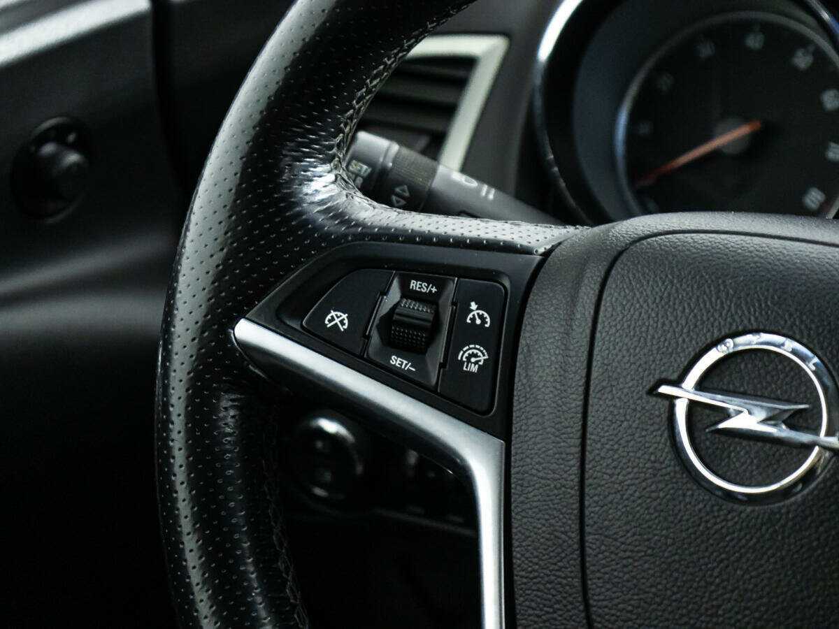 Opel Astra GTC, 2012 Фото №17