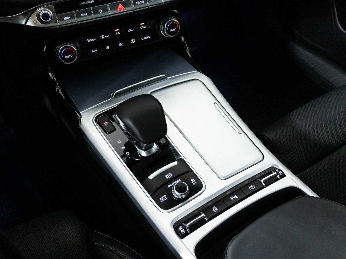 Kia Stinger, 2022 Фото №19