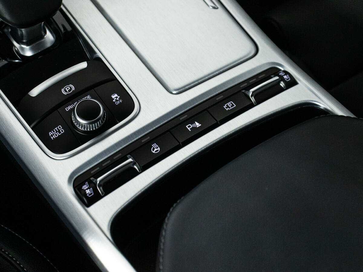 Kia Stinger, 2022 Фото №20