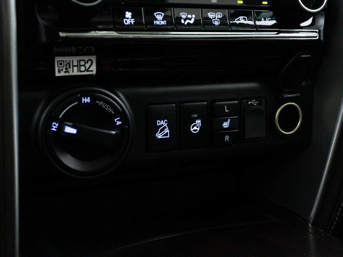 Toyota Fortuner, 2019 Фото №18