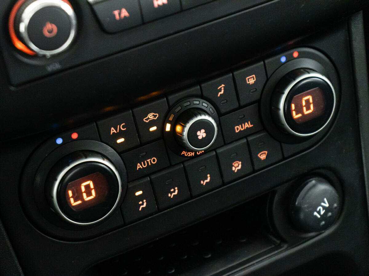 Nissan Qashqai, 2011 Фото №13