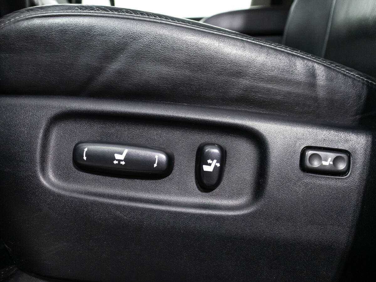 Toyota Land Cruiser, 2018 Фото №24