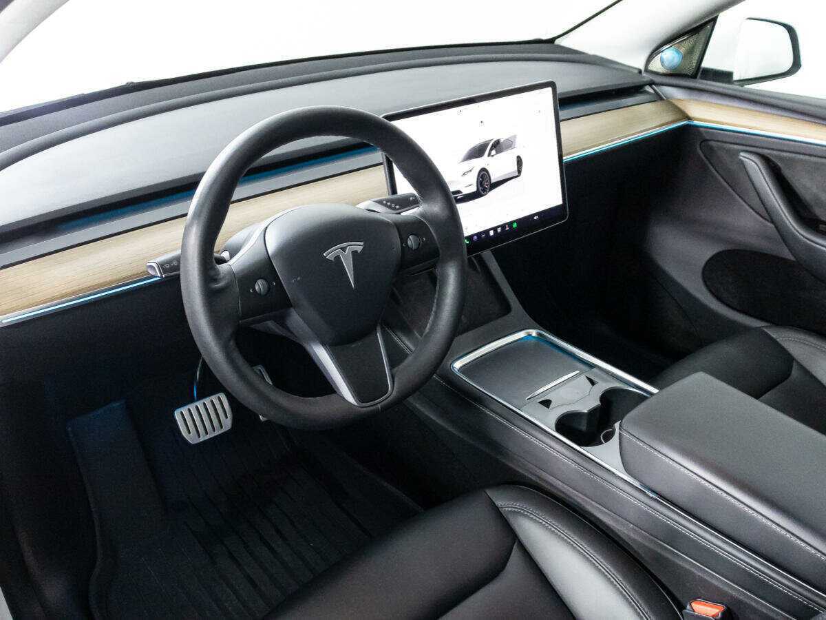 Tesla Model Y Performance, 2022 Фото №11