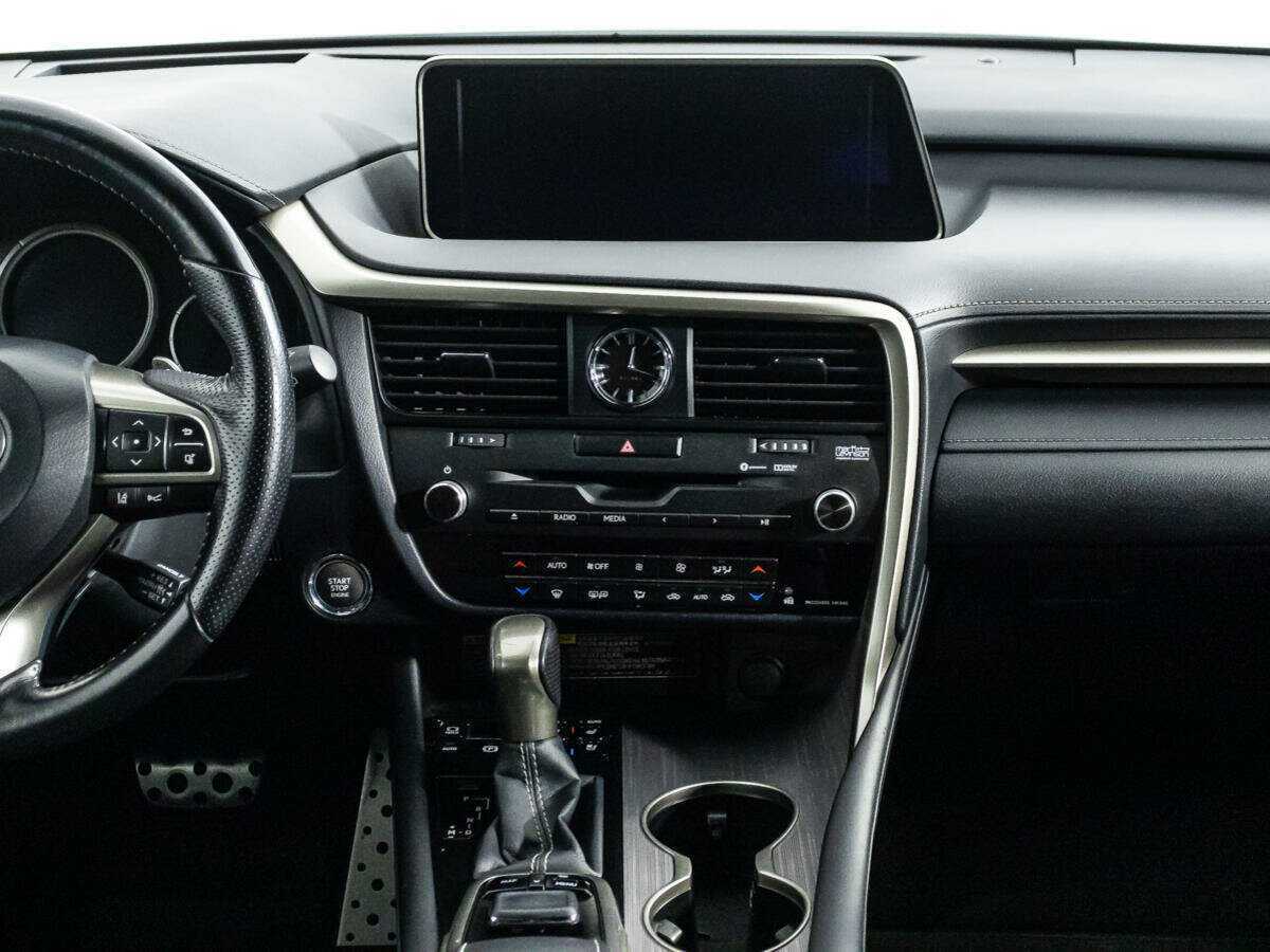 Lexus RX 200t, 2017 Фото №14