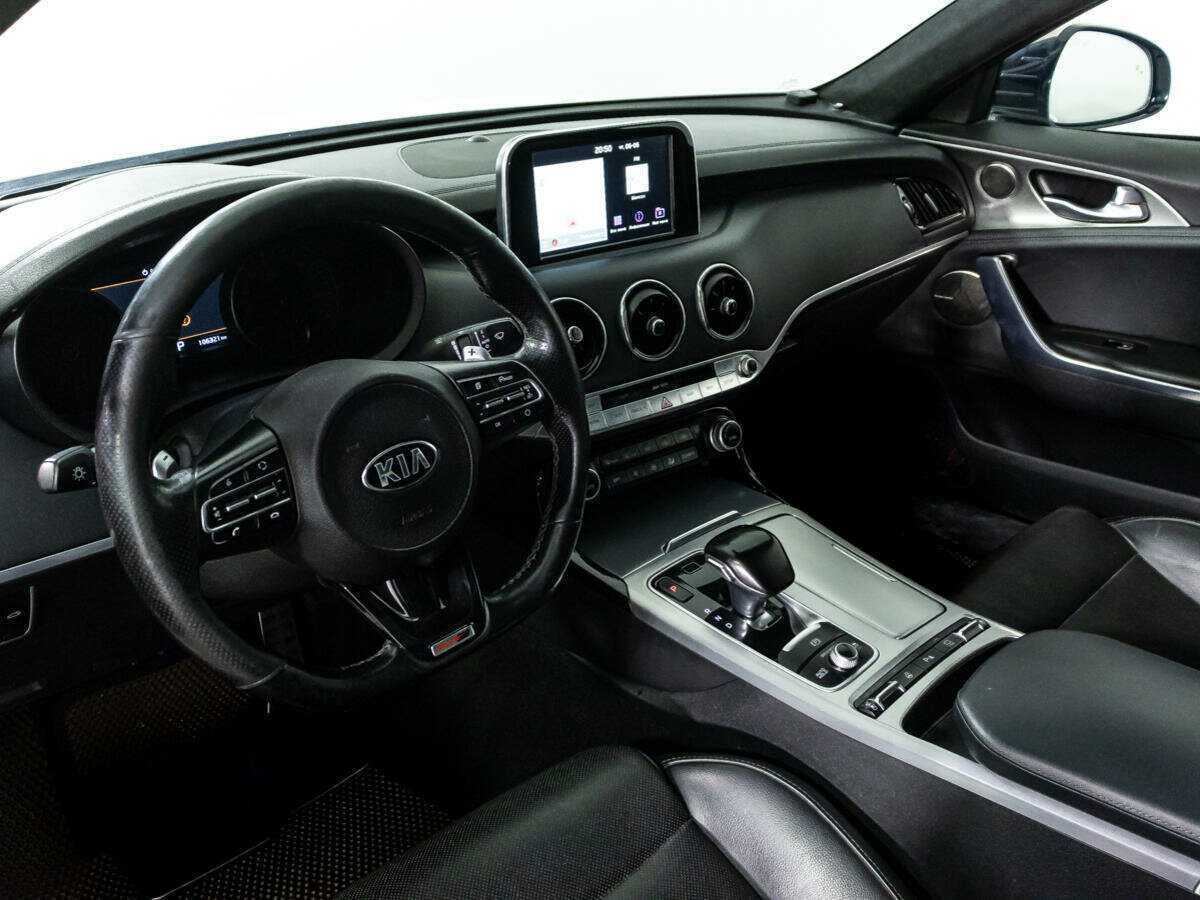 Kia Stinger, 2018 Фото №11