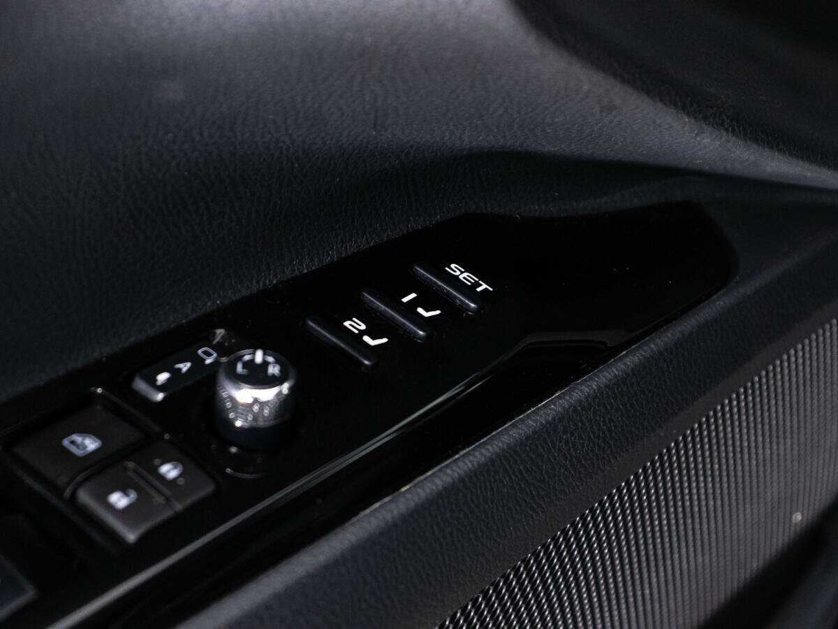 Toyota Camry, 2018 Фото №16