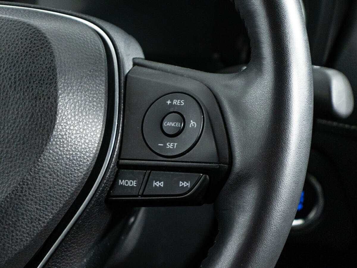 Toyota RAV4, 2022 Фото №24