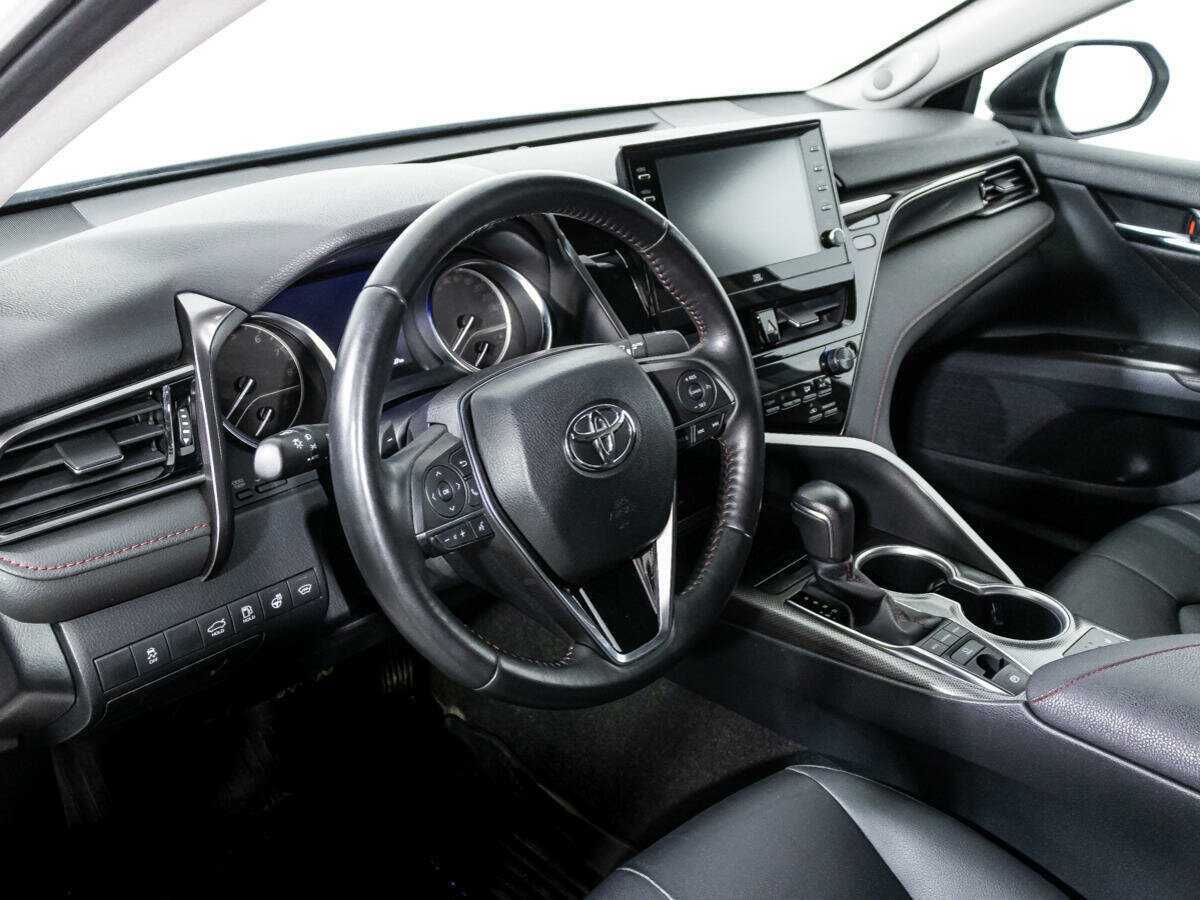 Toyota Camry, 2022 Фото №11