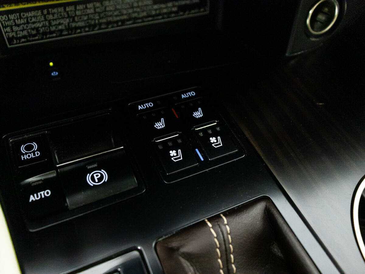 Lexus RX 350, 2016 Фото №21