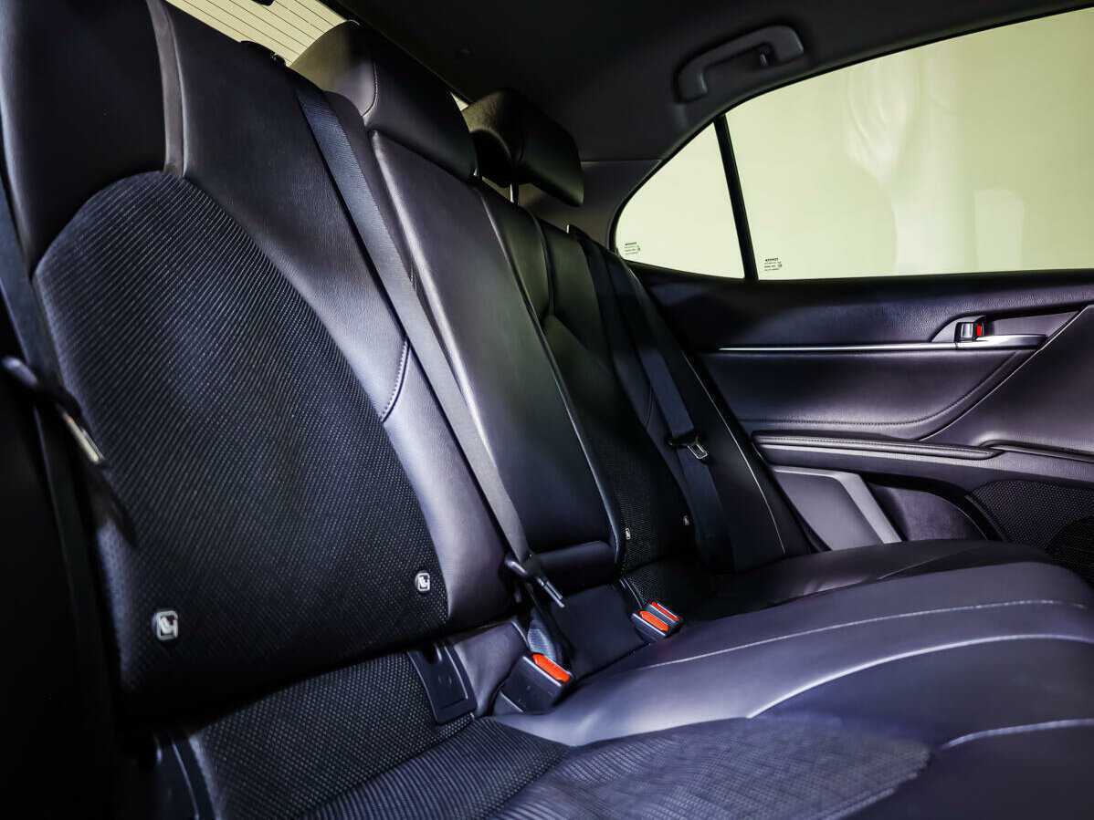 Toyota Camry, 2021 Фото №12