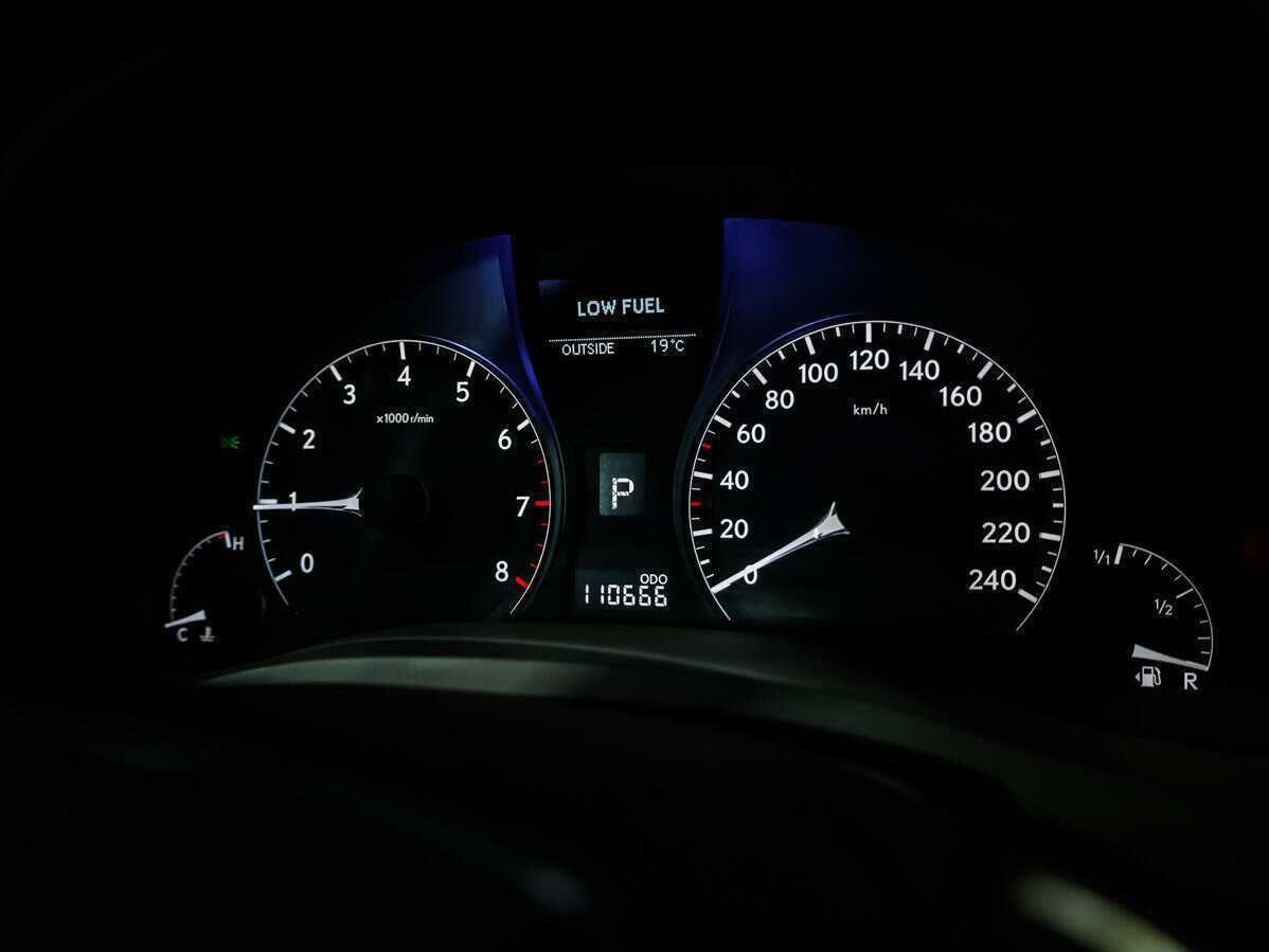 Lexus RX 350, 2010 Фото №17