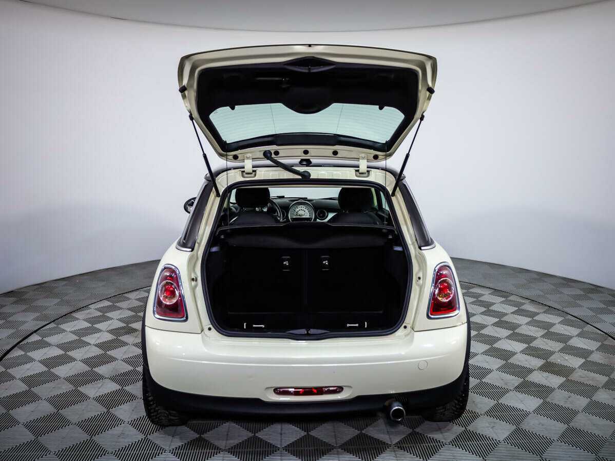 Mini Hatch Cooper, 2012 Фото №16