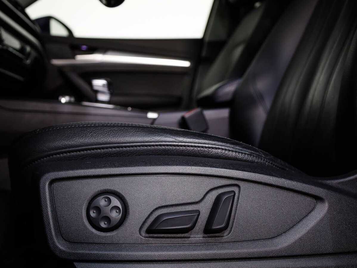 Audi Q5, 2017 Фото №13