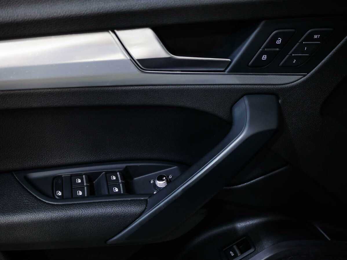 Audi Q5, 2017 Фото №14