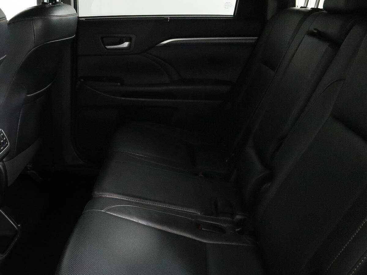 Toyota Highlander, 2018 - 217 823 км. | Фото №8