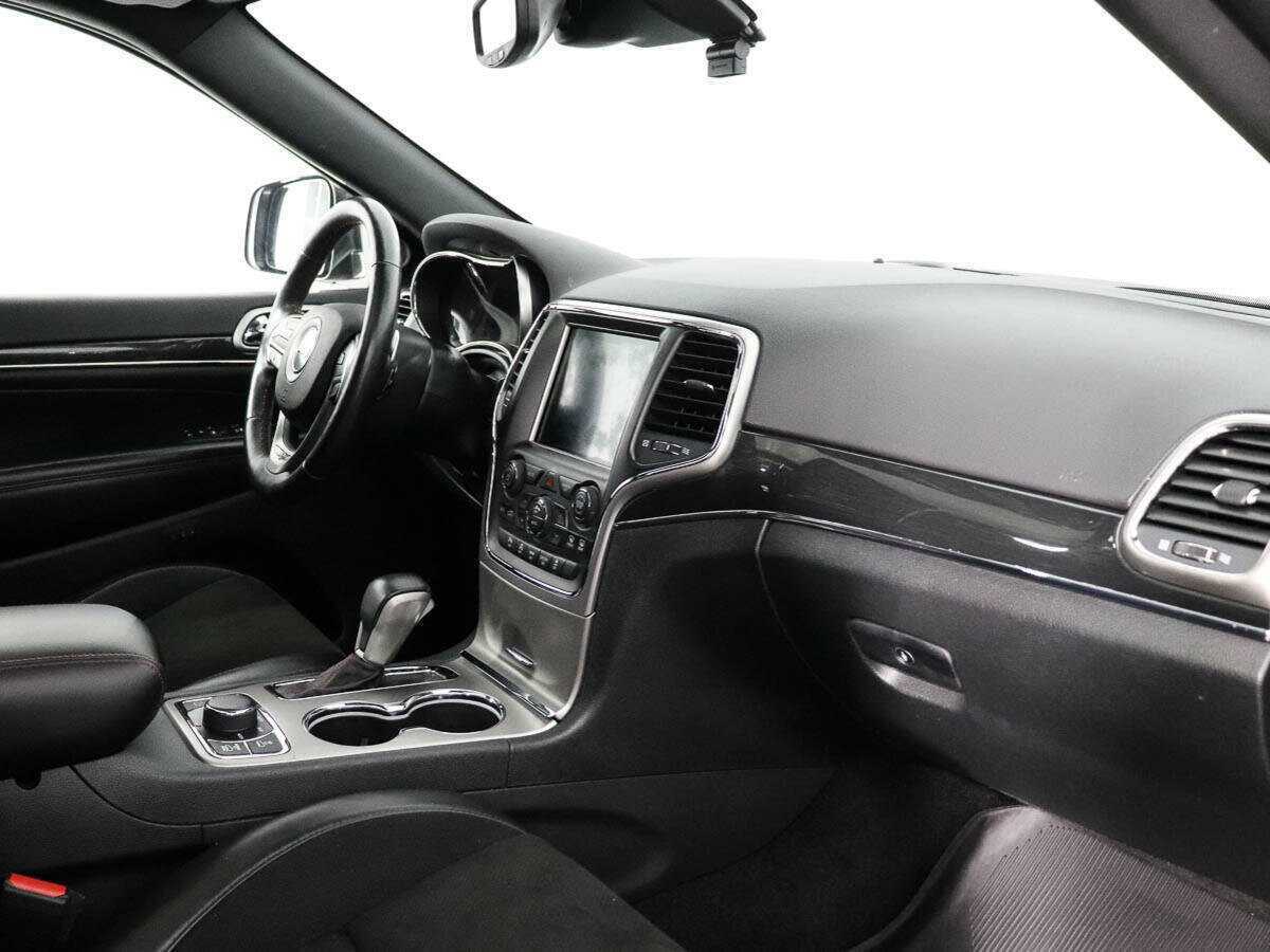 Jeep Grand Cherokee, 2018 Фото №9