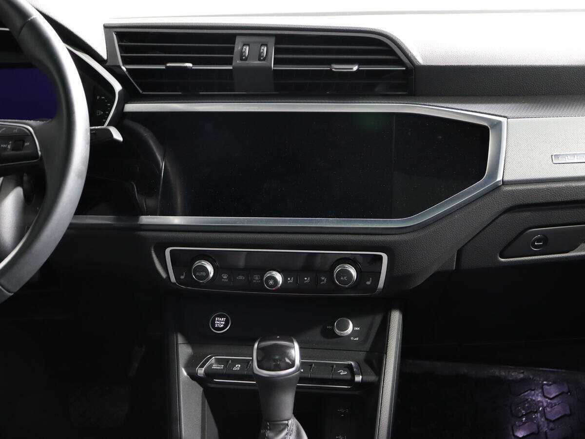 Audi Q3 45 TFSI, 2021 Фото №12