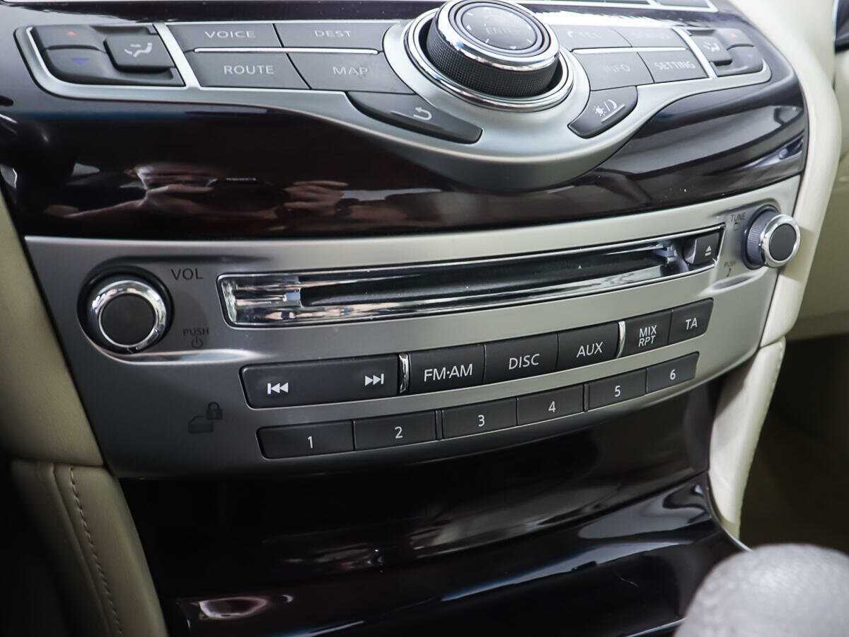 Infiniti M37, 2012 Фото №20