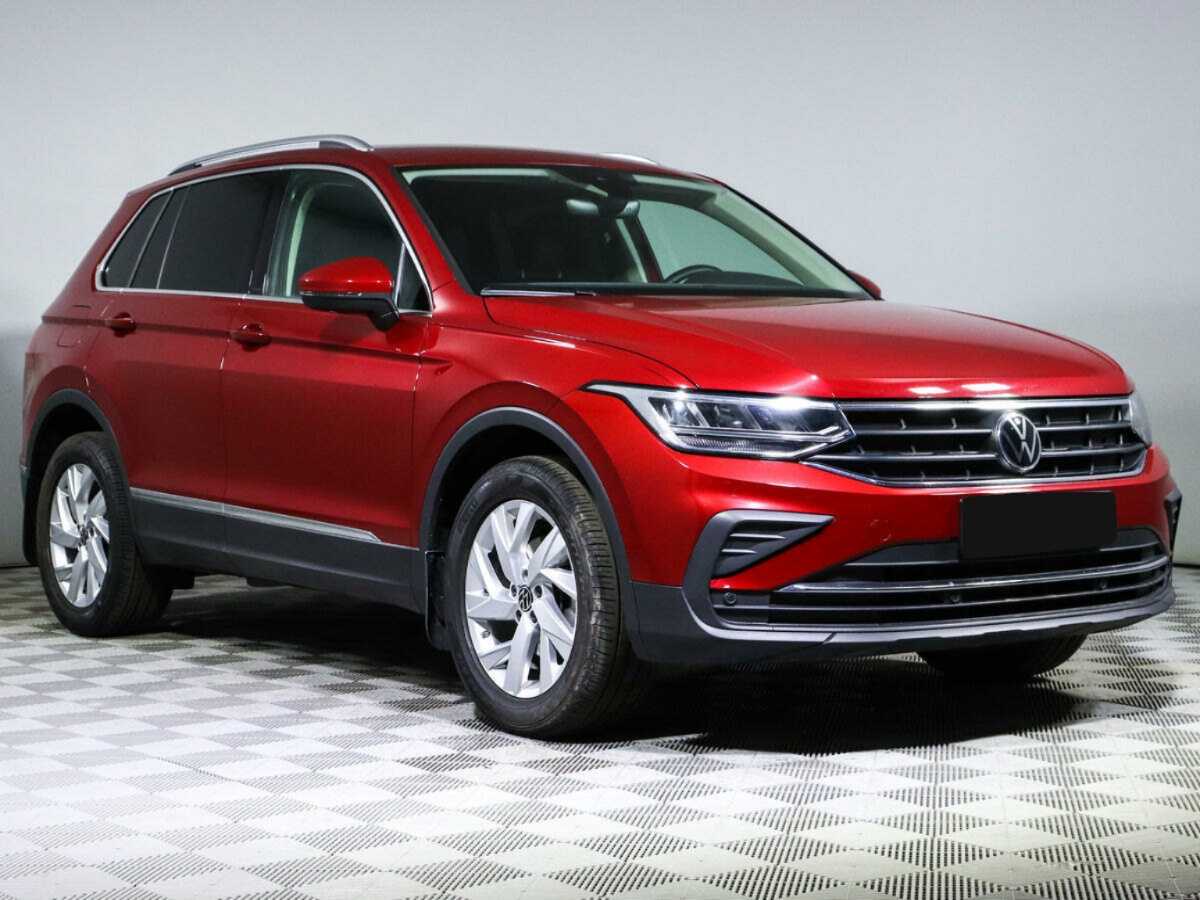 Volkswagen Tiguan, 2021 - 43 141 км. | Фото №3